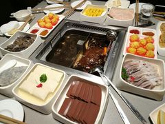 -海底捞火锅(关山保利店)