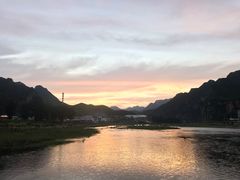 -百里峡七彩艺术小镇