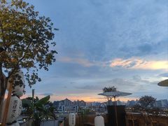 -悦吧·360°全景天台酒吧(象山店)
