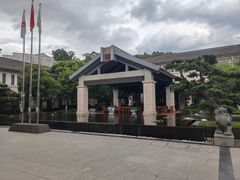 -东航云逸酒店(九溪烟树店)