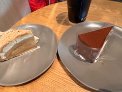 -星巴克臻选(上海合生汇1F店)