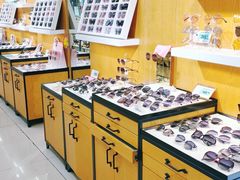 -广州眼镜直通车超市(金晶大道店)