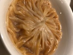 蟹肉龙虾汤包-利苑酒家(华熙国际店)
