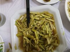 -天乐农家鱼头王(天目湖店)