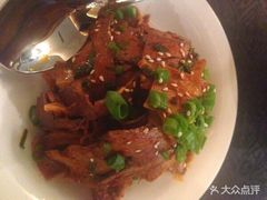-粤尚腾香居中餐厅(首都机场希尔顿店)