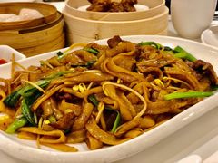 干炒牛河-粤珍轩.创始店.始于2001(含光门店)