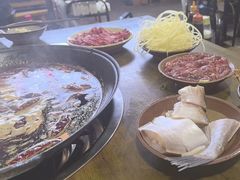 -黄潇洒老火锅(九眼桥宏济巷店)