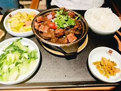 黑胡椒牛肉粒-阿姨食堂