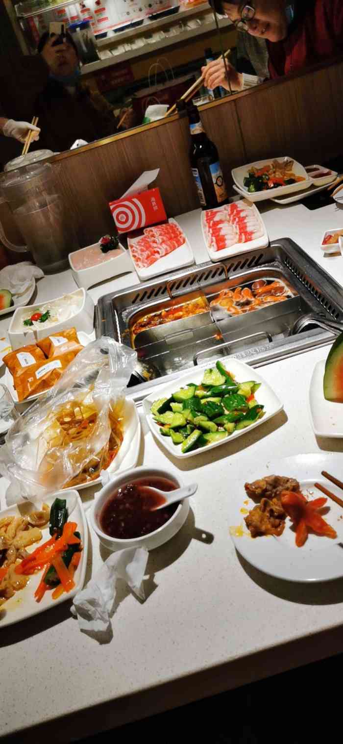 海底捞火锅(盈石八一广场店)-"不经意的时光苍老的只是人的容颜愿我的