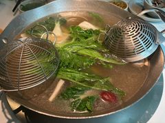 -左庭右院鲜牛肉火锅(新梅广场店)
