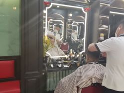 -豪帅男士理容馆