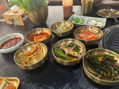 -24 新村雪浓汤(长白山烤肉店)