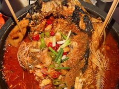 -鸣记脆皮烤鱼·海鲜烤鱼(三八广场店)