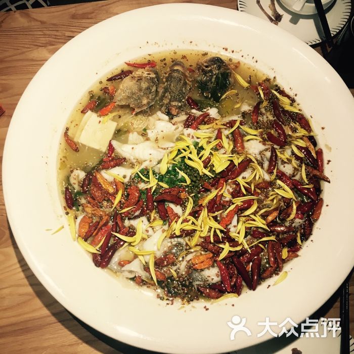 太二酸菜鱼(保利中环广场店)老坛子酸菜鱼图片 第1303张