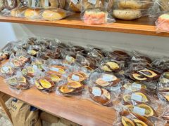 -雀食面包店(钟楼店)
