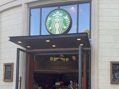 -星巴克(迪士尼小镇店)