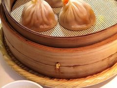 蟹粉鲜肉小笼-蟹榭(静安寺晶品商场店)