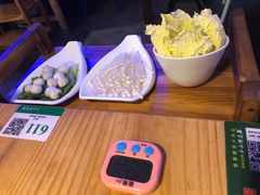 -小小河边鱼(天润城店)