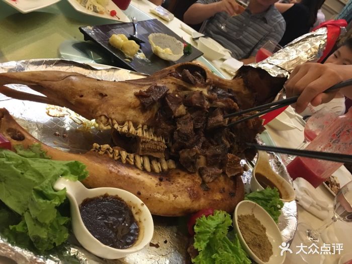 宝燕壹号海鲜餐厅(天山店)牛气冲天图片