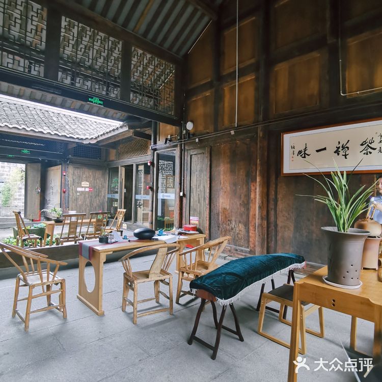 宜宾一日游 | 冠英古街，藏在市井巷陌中的宜宾记忆