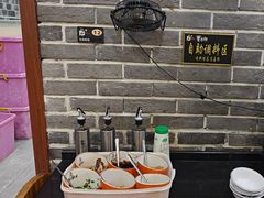 -曹丞相·地锅鸡·地锅鱼(武林店)