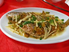 -凤嫂农家乐(梁弄店)