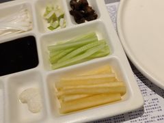 -小大董·烤鸭(观景餐厅·南京西路店)