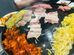 -海花锅盖烧烤店(怡馨家园店)