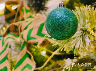 温暖的帐篷里吃德式烤猪肘——冬天的正确打开方式