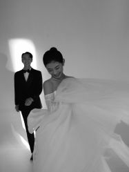 -至臻微拉婚纱摄影