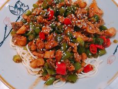 -轻捞慢起面馆(新世界百货店)