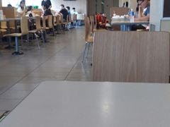 -麦当劳(展览路店)