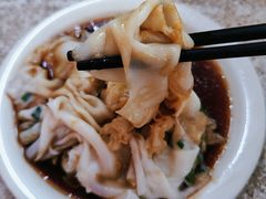 -河记肠粉店