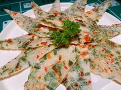 韭菜饼-粤港湾砂锅粥·宵夜(宝龙店)