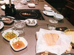 -捞王锅物料理(上海世茂广场店)