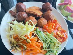 -唐拉雅秀酒店-西锦汇空中BBQ·思创餐厅