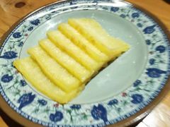 -炉小二铜锅牛蛙•川湘菜(三里屯店)