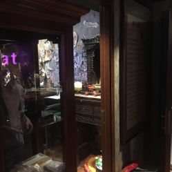 点击看大图 -鳌首刺青纹身 穿孔饰品店