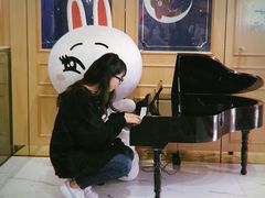 -LINE FRIENDS Garosu-gil Flagship Store