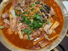 -张翻越·川渝冒菜·武汉黑鸭煲(城北万象城店)