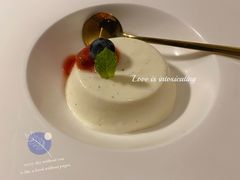 -MONICH牛排融合餐厅(和义大道购物中心店)