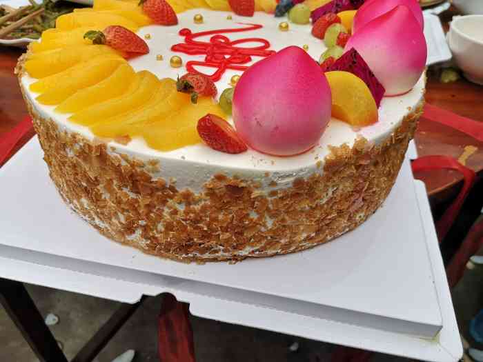 皇家饼屋(十字口店)-"今年过5o岁生日买了个大蛋糕,很好,蛋糕.