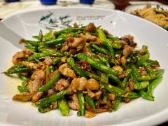 蔼若春小炒鸡-蔼若春.传承云南菜(金碧公园店)