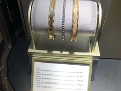 -梵克雅宝(国贸商城店)