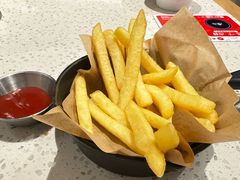 -必胜客(璞丽中心店)