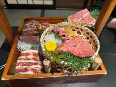 -山川小町·极番烧肉(新地假日广场店)