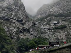-三叠泉瀑布