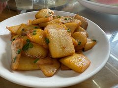 -芦茨金富饭庄·25年老字号·专做稻草鸡
