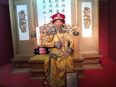 -金石蜡像馆