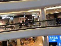 -红星美凯龙国际家居博览中心至尊mall停车场